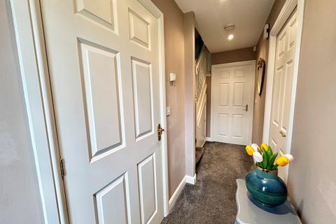 3 bedroom townhouse for sale, The Park, Mansfield, NG18