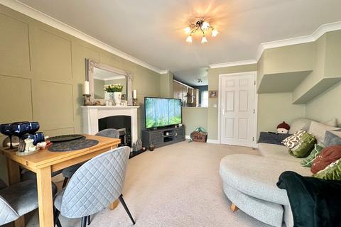 3 bedroom townhouse for sale, The Park, Mansfield, NG18