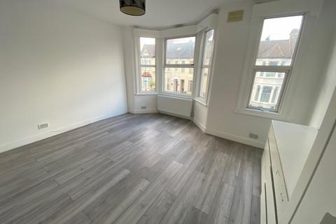 1 bedroom flat to rent - Walthamstow, E17