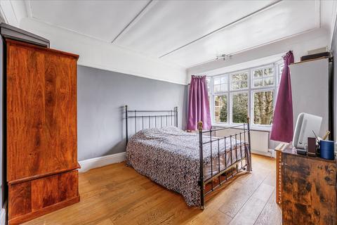 2 bedroom flat for sale, Thorpe Hall Mansions, Eaton Rise, Ealing, London, W5