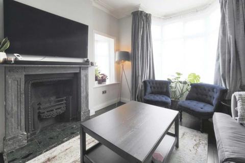 73 Locket Road, Wealdstone, Harrow, HA3 7NQ