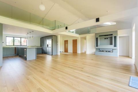 undefined, Knowle Lane, Cranleigh GU6