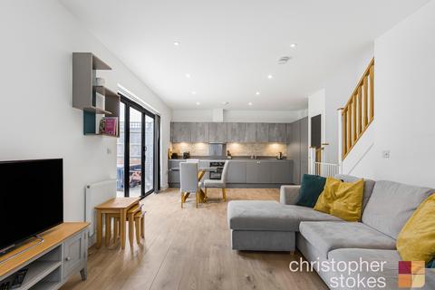 16 Beadman Road, Cheshunt, Waltham Cross, EN8 9FR