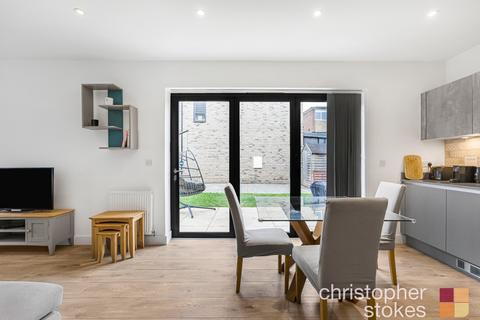 16 Beadman Road, Cheshunt, Waltham Cross, EN8 9FR