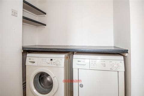 110 Mayfield Close, Catshill, Bromsgrove, B61 0NP