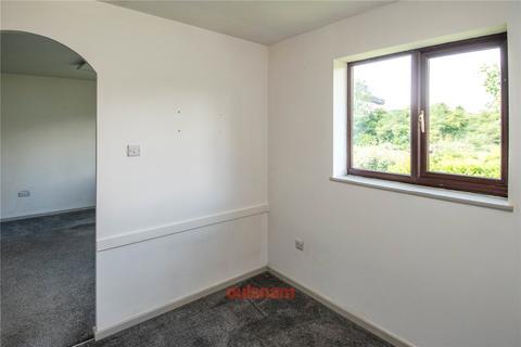 110 Mayfield Close, Catshill, Bromsgrove, B61 0NP
