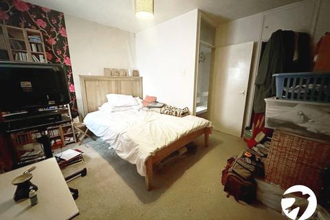 2 bedroom flat for sale, Wickham Road, London, SE4