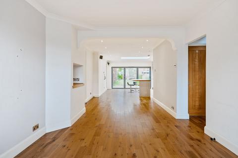 126 Foxon Lane, Caterham, CR3 5SD