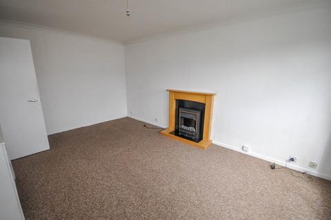 1 bedroom apartment for sale, Haydon Close, Red House Farm