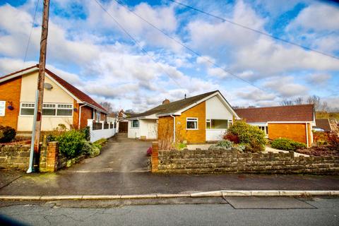 3 bedroom detached bungalow for sale, Chapel Close, Pontllanfraith, NP12