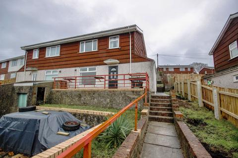 3 bedroom semi-detached house for sale - Keir Hardie Terrace, Swffryd Crumlin, NP11