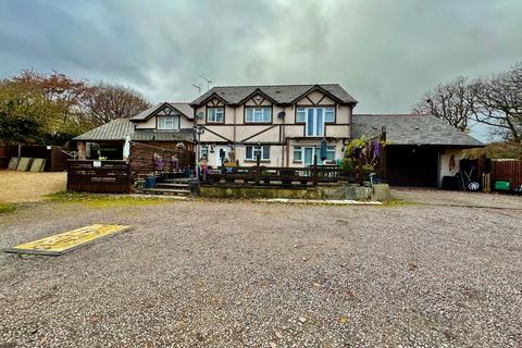 5 bedroom detached house for sale, Sunnyview, Argoed, NP12