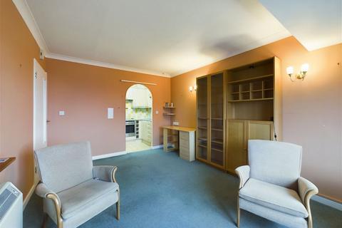 1 bedroom flat for sale - Homesearle House, Goring Road, Goring-by-Sea, Worthing, BN12