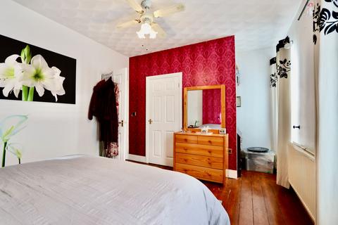 3 bedroom semi-detached house for sale, Ashfield Road, Newbridge, NP11