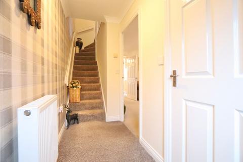 3 bedroom semi-detached house for sale, Cwrt Pantycelyn, Pontllanfraith, NP12