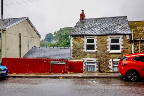 3 bedroom terraced house for sale, Llwyncelyn Terrace, Aberbeeg, NP13