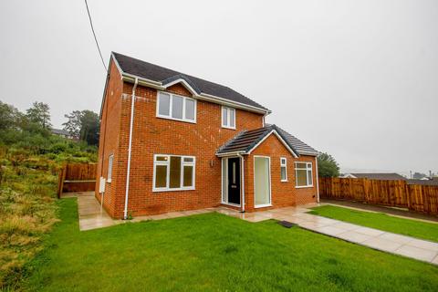 5 bedroom detached house for sale - Pentwyn Road, Crumlin, NP11