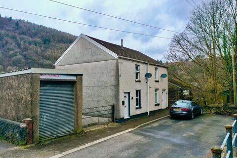 2 bedroom semi-detached house for sale - Canal Terrace, Abercarn, NP11