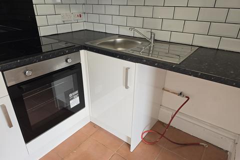 Studio to rent, Uppingham Road, Leicester LE5