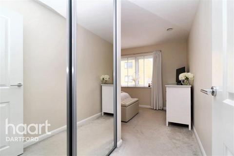 2 bedroom flat to rent - Riverside Wharf, DA1