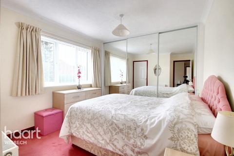 3 bedroom detached bungalow for sale, St Edmunds Drive, Emneth