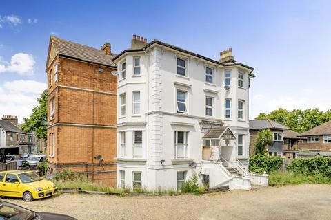 Flat 1, Harcourt Mansions Penge Road, London, SE20 8SU
