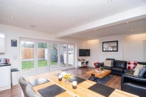 4 bedroom bungalow for sale, Branksome Avenue, Stanford-le-Hope, Essex, SS17