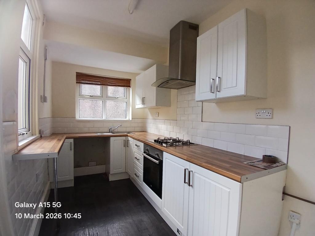 7 Cundall road 10.03 (4)