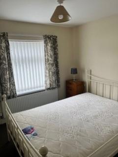 4 bedroom terraced house to rent, Swansea SA1