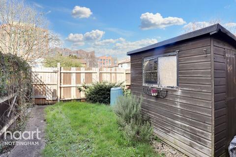 17 Castlefields, Nottingham, NG2 1HN