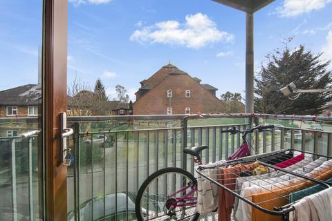 2 bedroom flat for sale, SHONA COURT, ATLAS CRESCENT, EDGWARE, HA8