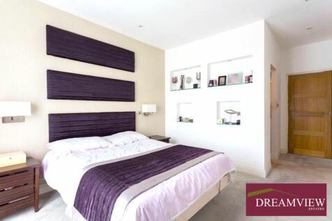 85138 house windsor court golders green road lond