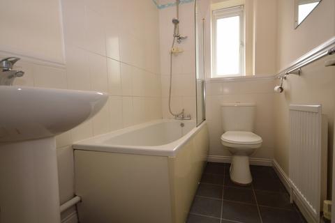 3 bedroom end of terrace house to rent, Morecambe Close, Stevenage, SG1