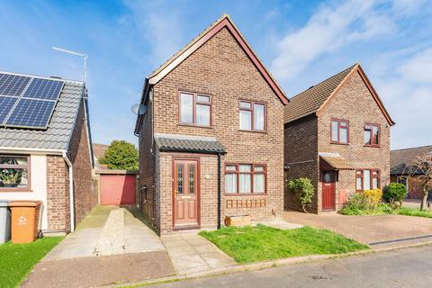 3 bedroom detached house for sale - Edgefield Close, Norwich