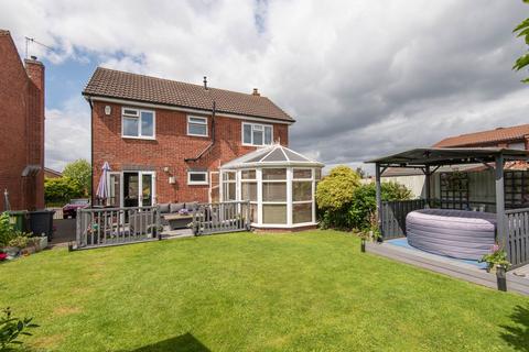 4 bedroom detached house for sale, Somersby Avenue, Chesterfield S42