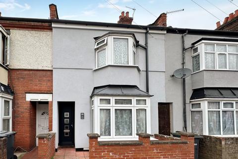 3 bedroom terraced house for sale, Dale Road, Luton