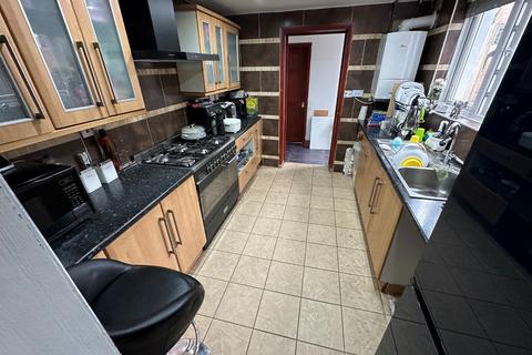 3 bedroom terraced house for sale, Dale Road, Luton