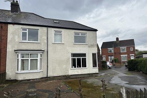 4 bedroom semi-detached house for sale, Queensway, Scunthorpe DN16