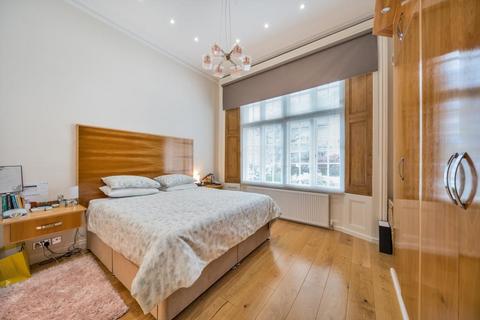 2 bedroom flat for sale, Buckland Crescent,  Belsize Park,  NW3