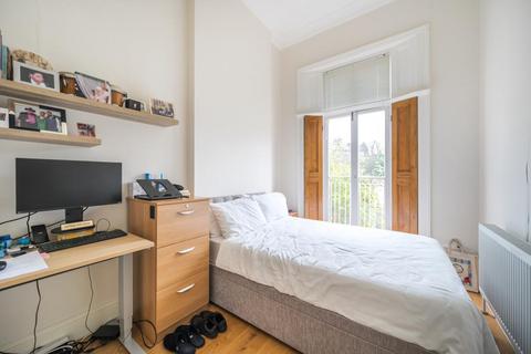 2 bedroom flat for sale, Buckland Crescent,  Belsize Park,  NW3