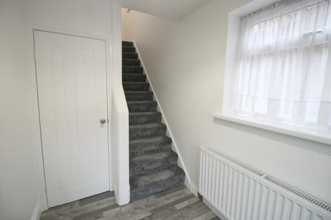 3 bedroom semi-detached house for sale - High Wycombe HP12