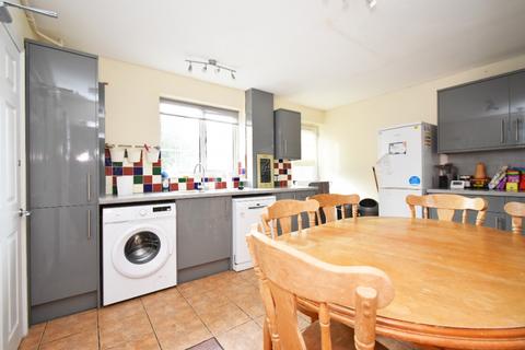5 bedroom end of terrace house to rent - Northfields, Norwich, NR4