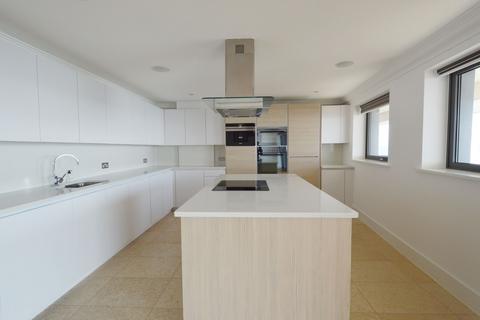 2 bedroom apartment for sale, The Leas, The Shore, SS0