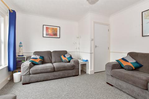 1 bedroom flat for sale - Buckingham Road, Ryde, Isle of Wight