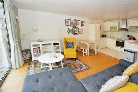 2 bedroom flat for sale - St Georges Island, 5 Kelso Place, Castlefield, Manchester, M15