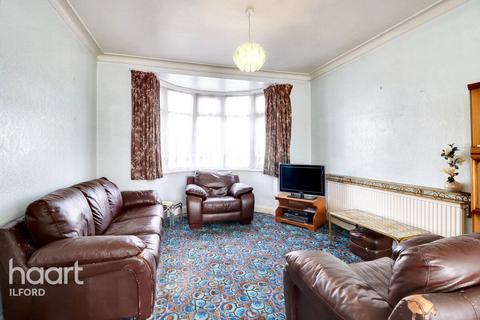 3 bedroom terraced house for sale, Newbury Road, Ilford