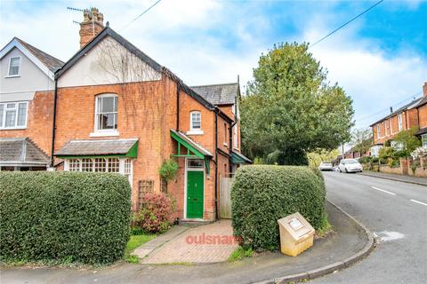 3 bedroom semi-detached house for sale, Highfield Road, Bromsgrove, Worcestershire, B61