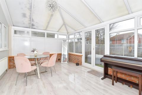 21a Ivy Lane, Bognor Regis, PO22 8AA