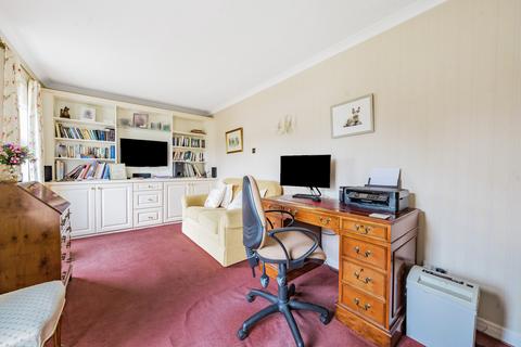 4 bedroom detached house for sale, Heronscourt, Lightwater, Surrey, GU18