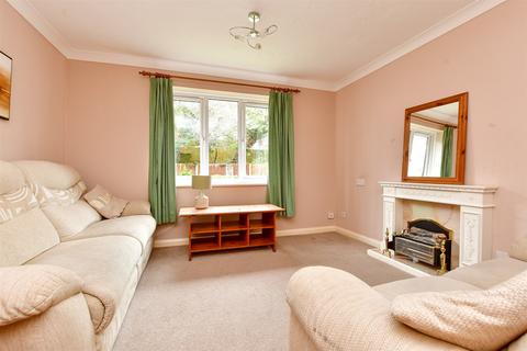 1 bedroom ground floor flat for sale, Reigate Hill, Reigate, Surrey